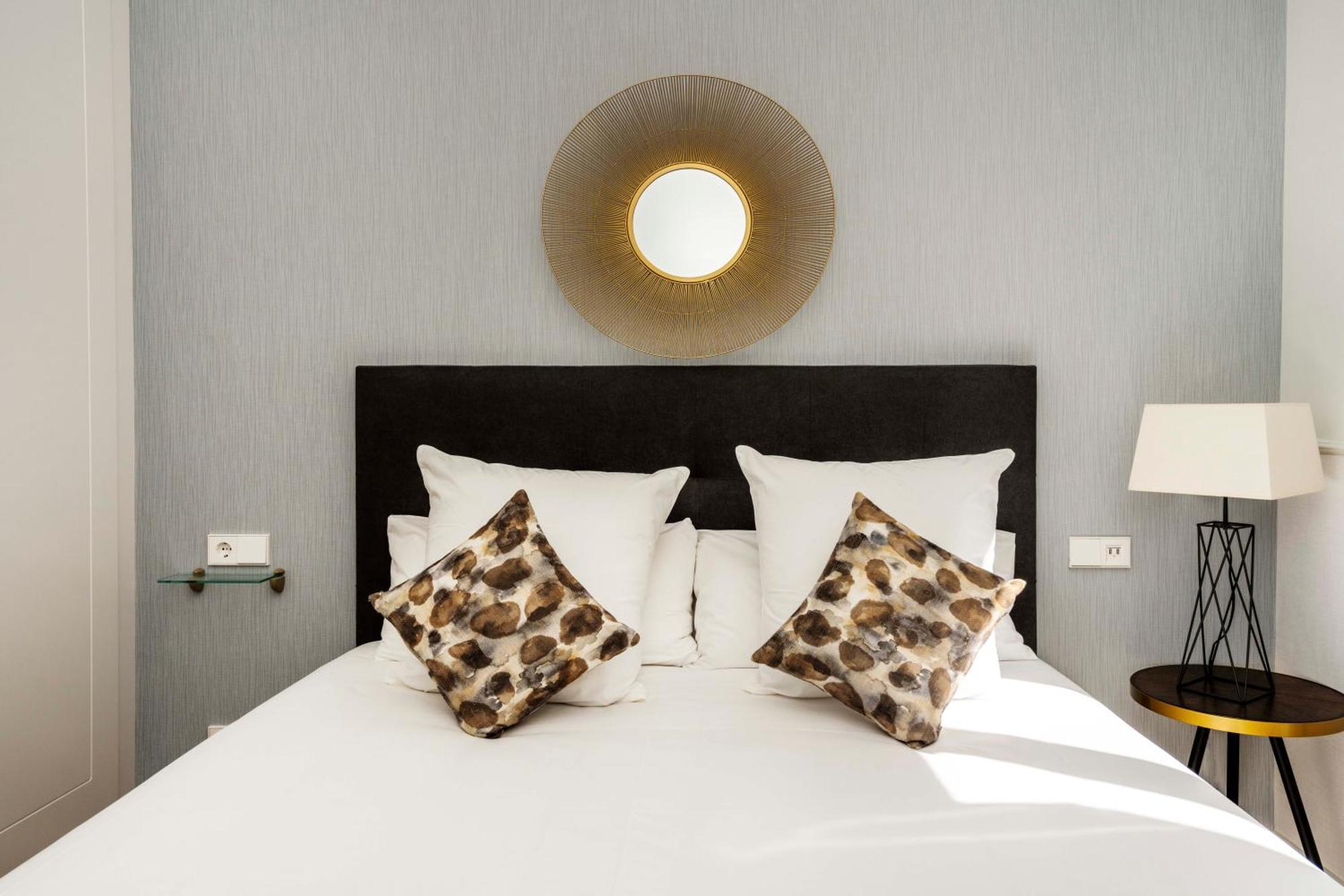 Madrid 1915 Private Suites Δωμάτιο φωτογραφία